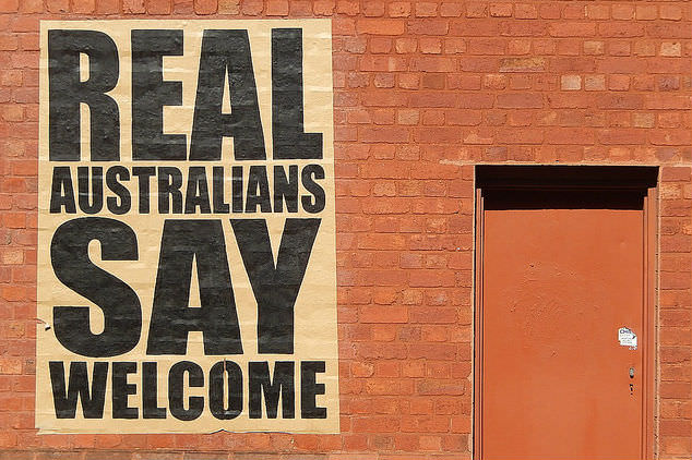 Real Australians say welcome poster