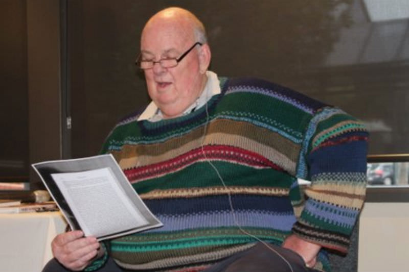 Les Murray at the Carmelite Library in Middle Park, Vic., in 2013. Photo by Peter Thomas