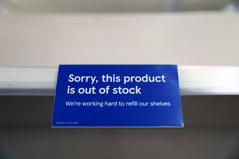 Out of stock sign (Getty images/Naomi Baker)