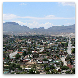 El Paso and Juarez, Flickr image by dherrera_96